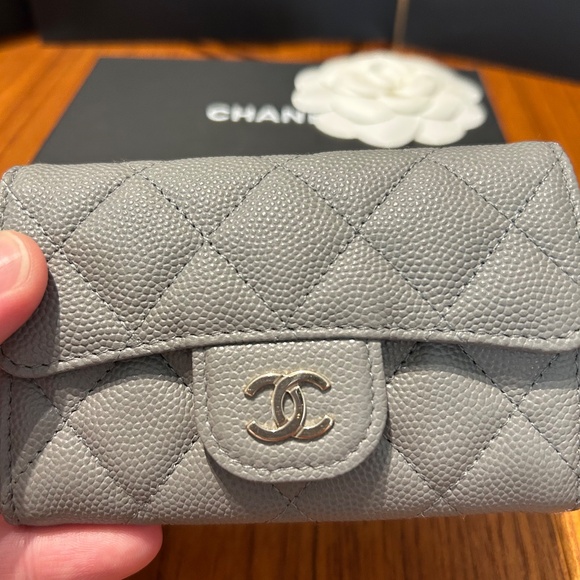 Chanel Classic Cardholder - Gray with Light Gold Hardware - Picture 2 of 6